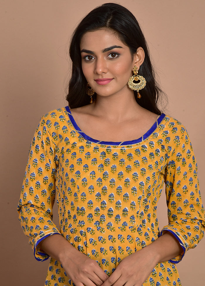 2 Pc Yellow Readymade Cotton Kurti Set Outlet For You