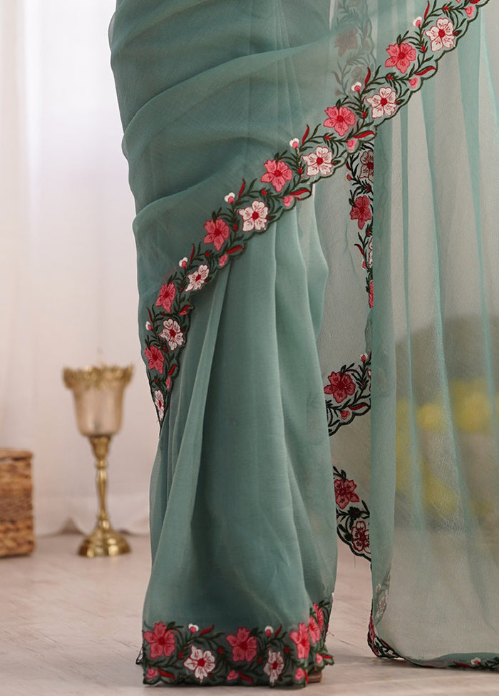 Green Spun Silk Saree With Blouse Piece 100% Original Sale Online