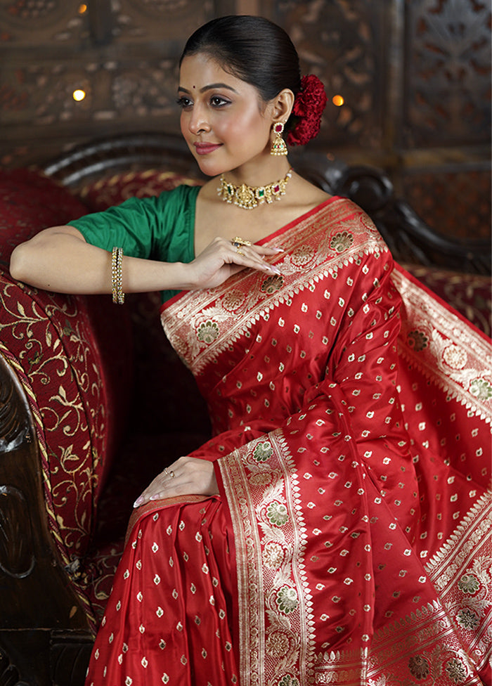 Red Handloom Banarasi Pure Silk Saree With Blouse Piece Excellent