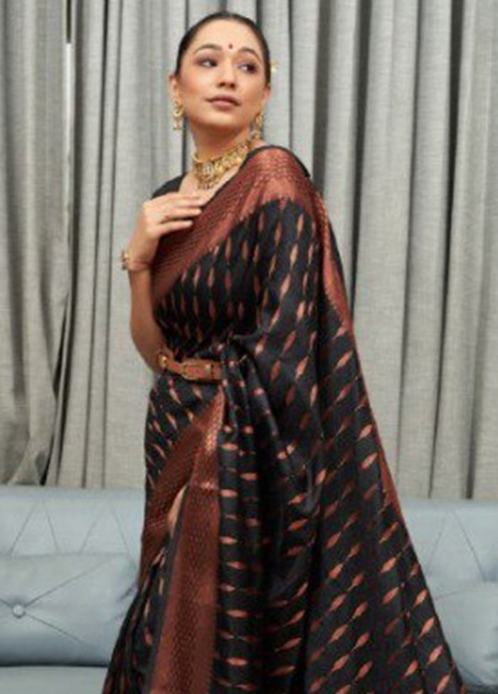 Black Banarasi Silk Saree With Blouse Piece Clearance Marketable