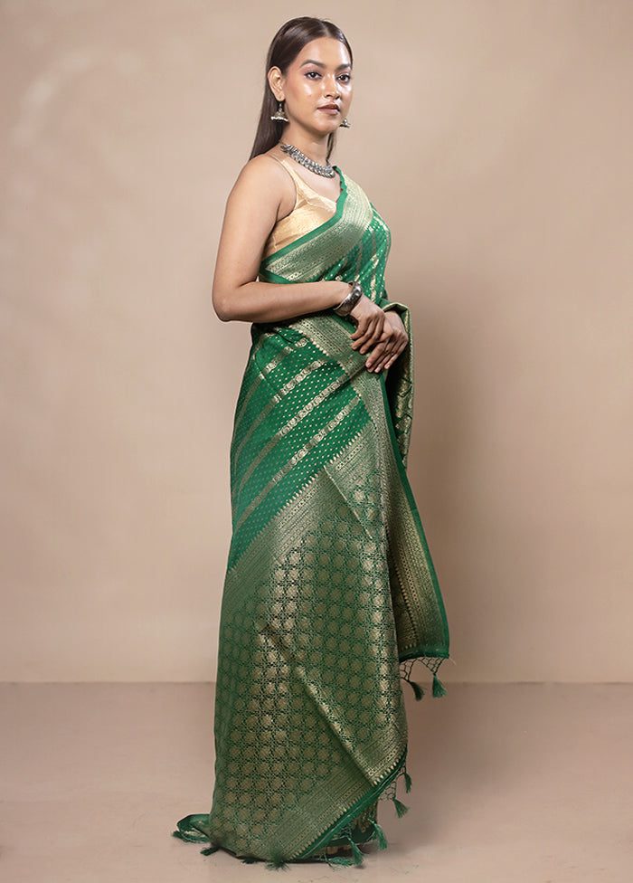 Green Dupion Silk Saree With Blouse Piece Buy Cheap With Credit Card