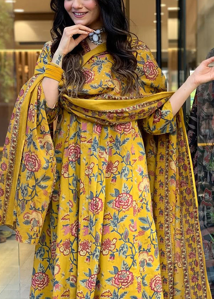 3 Pc Yellow Readymade Cotton Dupatta Suit Set Clearance Pictures