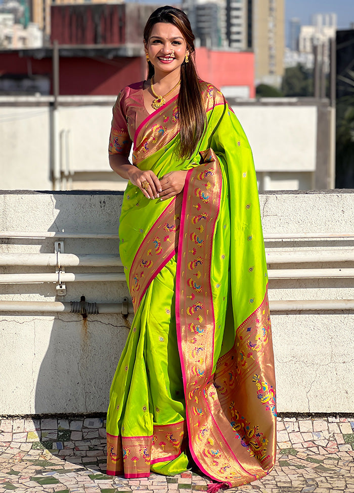 Parrot Green Spun Silk Saree With Blouse Piece Sale Cheap Online