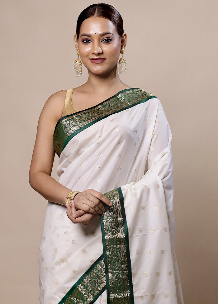 White Kanjivaram Silk Saree With Blouse Piece Discount For Cheap