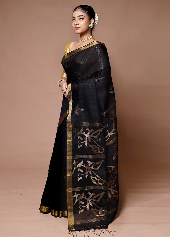 Black Handloom Matka Pure Silk Saree With Blouse Piece With Mastercard For Sale