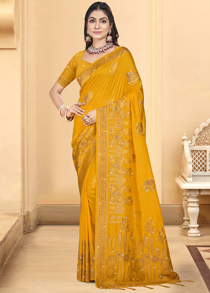 Yellow Spun Silk Saree With Blouse Piece Fashionable Cheap Pice