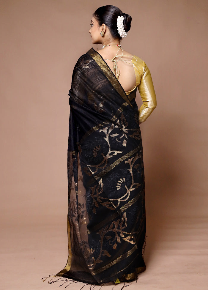 Black Handloom Matka Pure Silk Saree With Blouse Piece With Mastercard For Sale