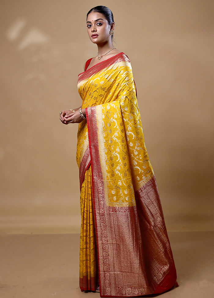 Yellow Georgette Saree With Blouse Piece Geniue Stockist