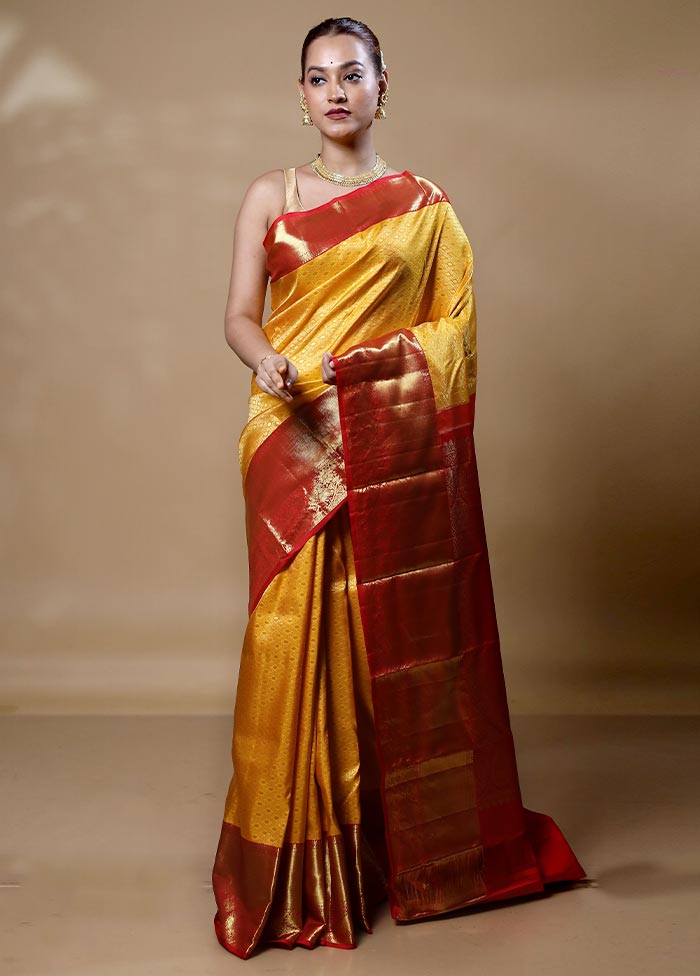 Yellow Handloom Kanchipuram Pure Silk Saree With Blouse Piece Choice For Sale