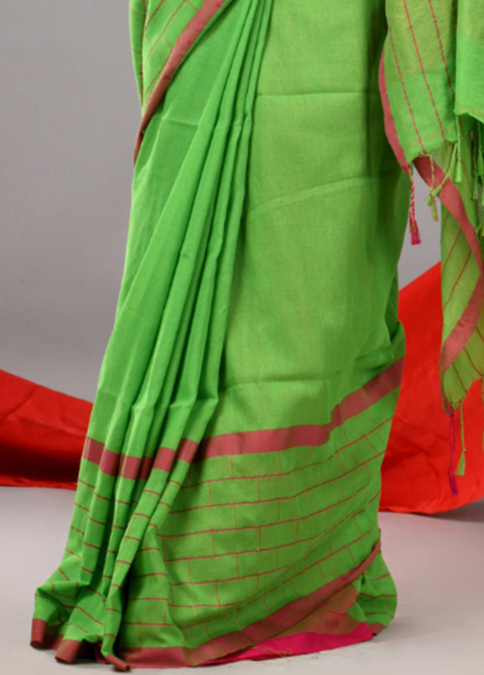 Parrot Green Cotton Saree With Blouse Piece Brand New Unisex