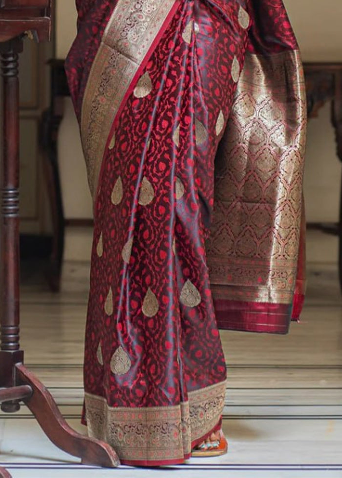 Maroon Banarasi Silk Saree With Blouse Piece View