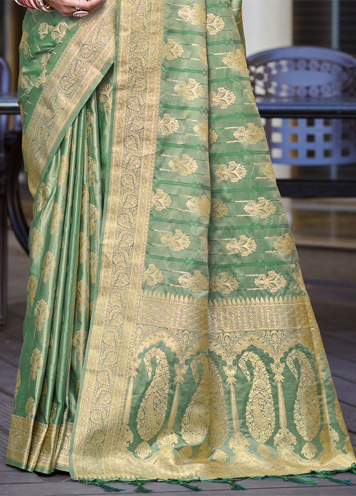 Rama Green Satin Silk Saree With Blouse Piece Sale Footlocker Pictures