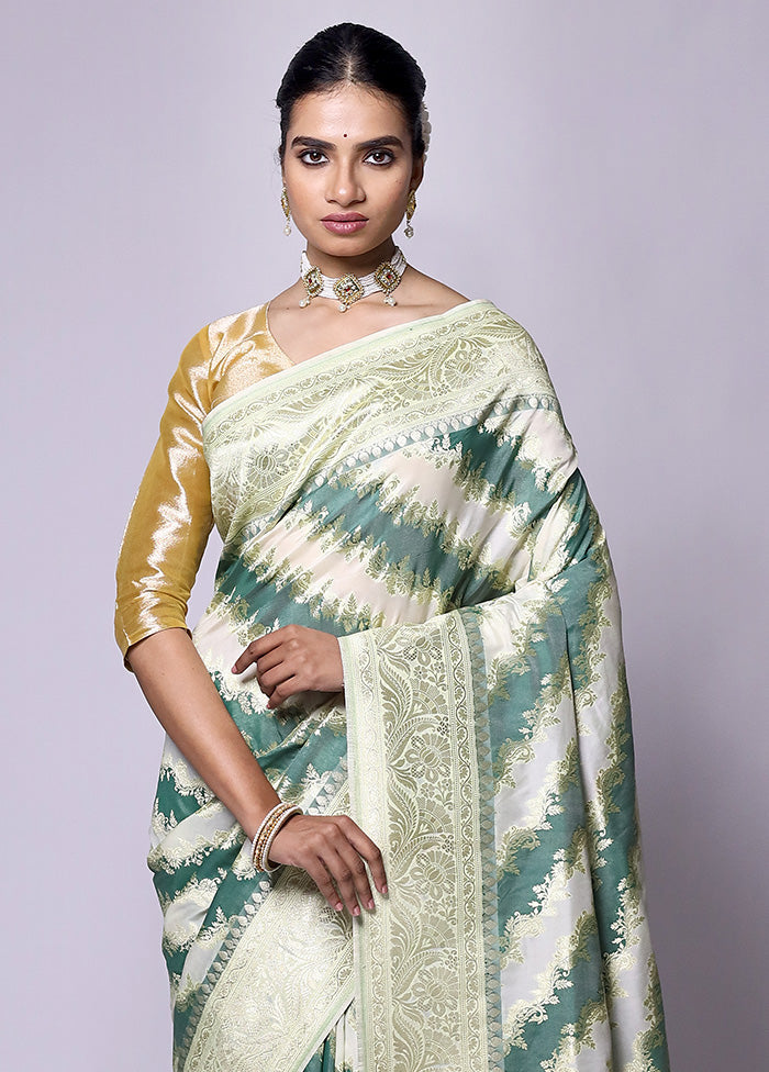 Green Uppada Silk Saree With Blouse Piece Outlet Factory Outlet