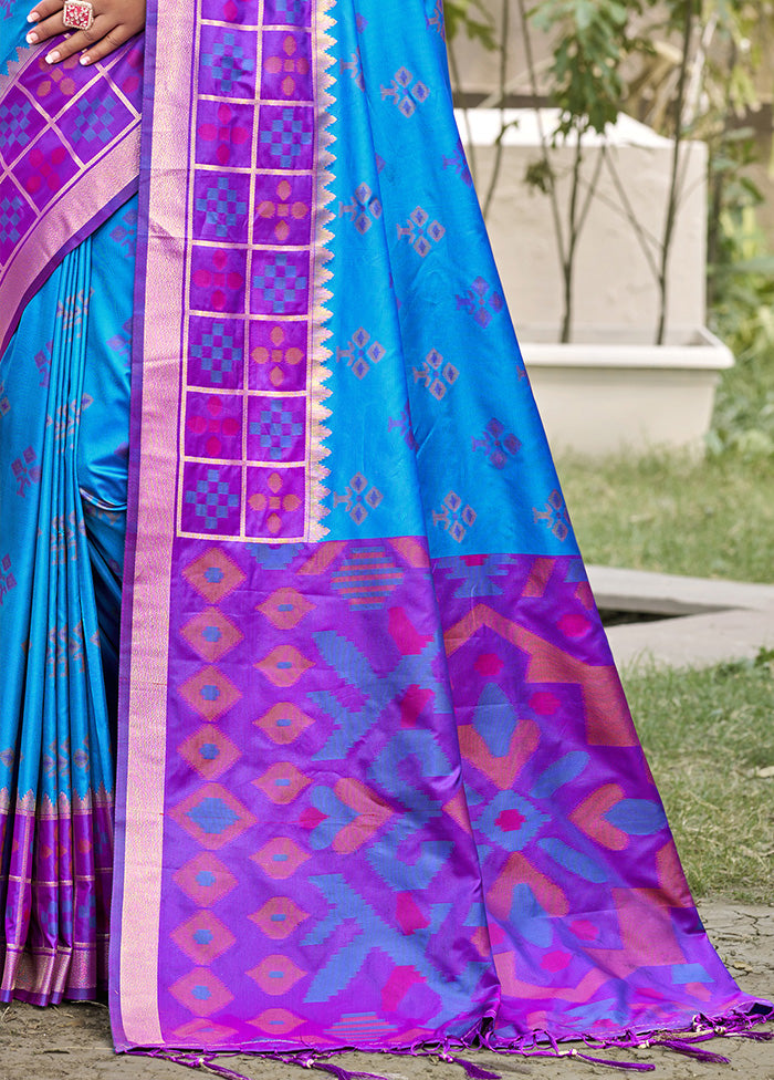 Blue Spun Silk Saree With Blouse Piece Sale Original