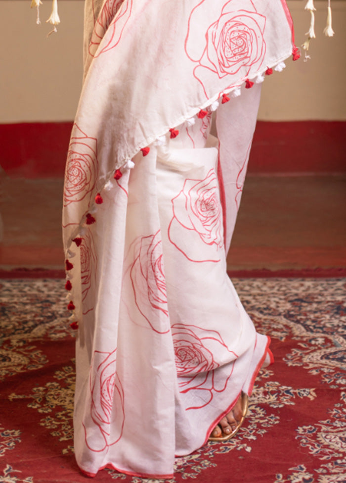 White Cotton Saree With Blouse Piece Looking For Online