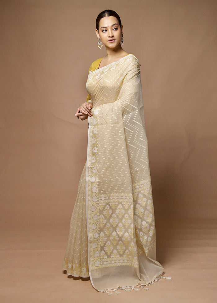 Cream Kora Silk Saree With Blouse Piece Outlet Lowest Pice