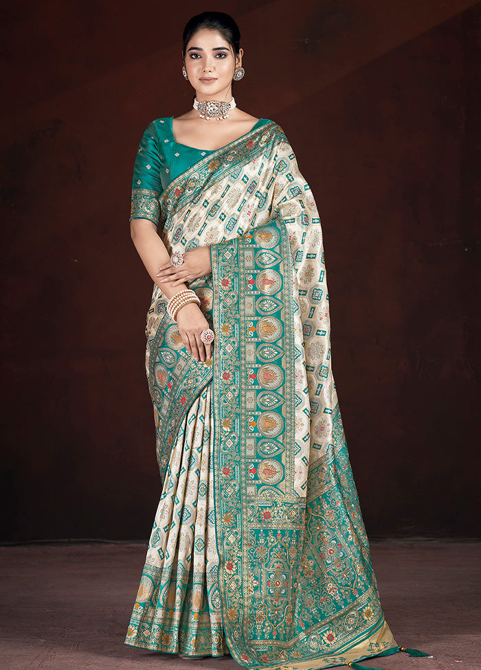 Rama Banarasi Silk Saree With Blouse Piece Outlet Exclusive