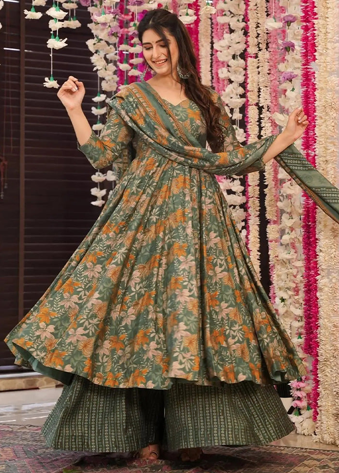 3 Pc Green Readymade Silk Suit Set Sale For Nice