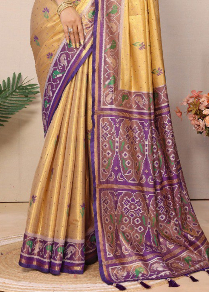 Golden Banarasi Silk Saree With Blouse Piece Online Cheap Pice