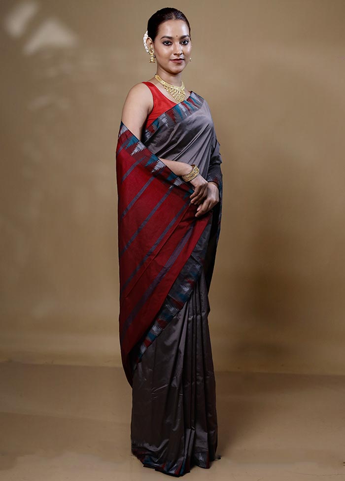 Grey Kanjivaram Silk Saree With Blouse Piece 2025 New