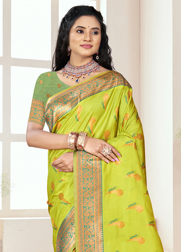 Parrot Green Dupion Silk Saree With Blouse Piece Excellent