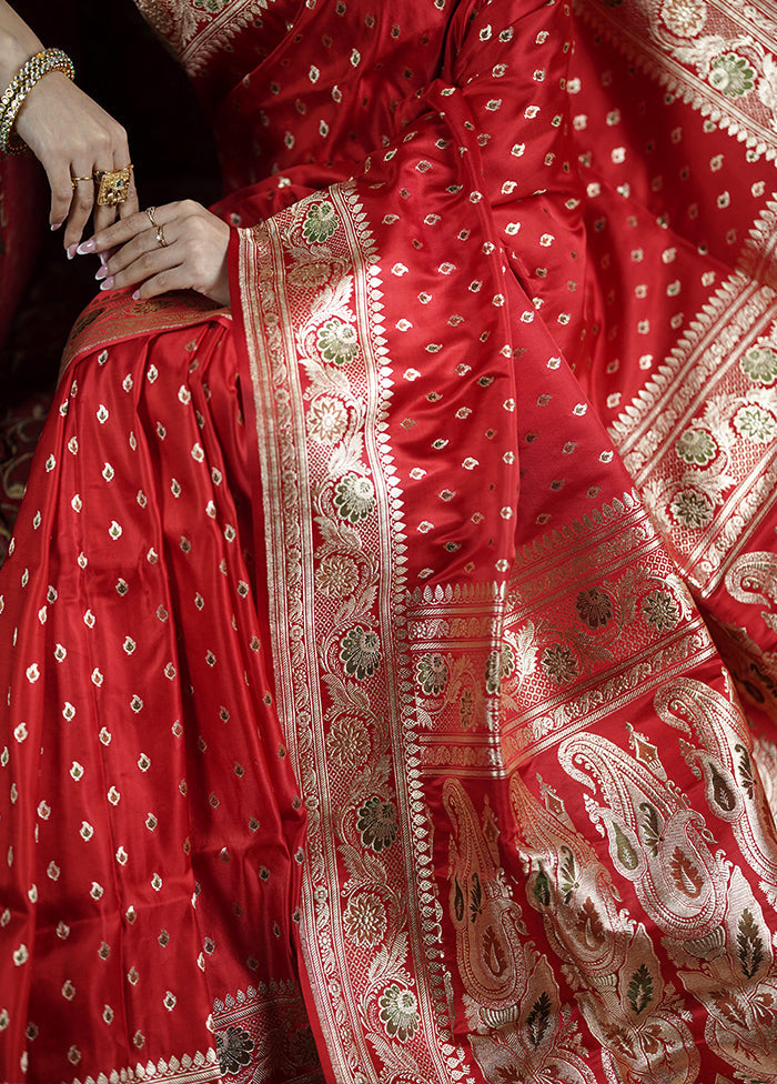 Red Handloom Banarasi Pure Silk Saree With Blouse Piece Excellent