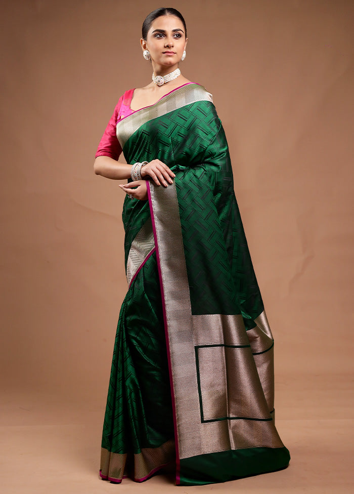 Green Uppada Silk Saree With Blouse Piece Low Cost Sale Online