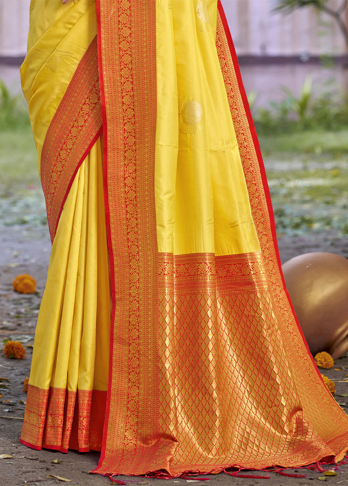 Yellow Dupion Silk Saree With Blouse Piece Outlet New Arrival