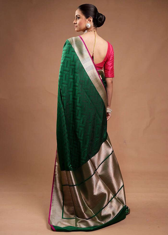 Green Uppada Silk Saree With Blouse Piece Low Cost Sale Online