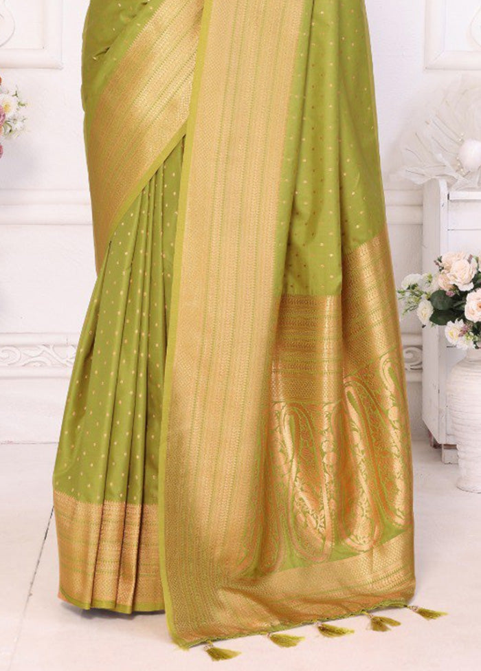 Light Green Spun Silk Saree With Blouse Piece Professional Cheap Pice