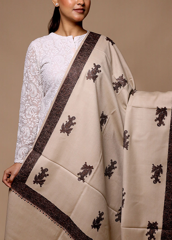 Cream Butta Work With Zari Woven Border Shawl Low Pice For Sale