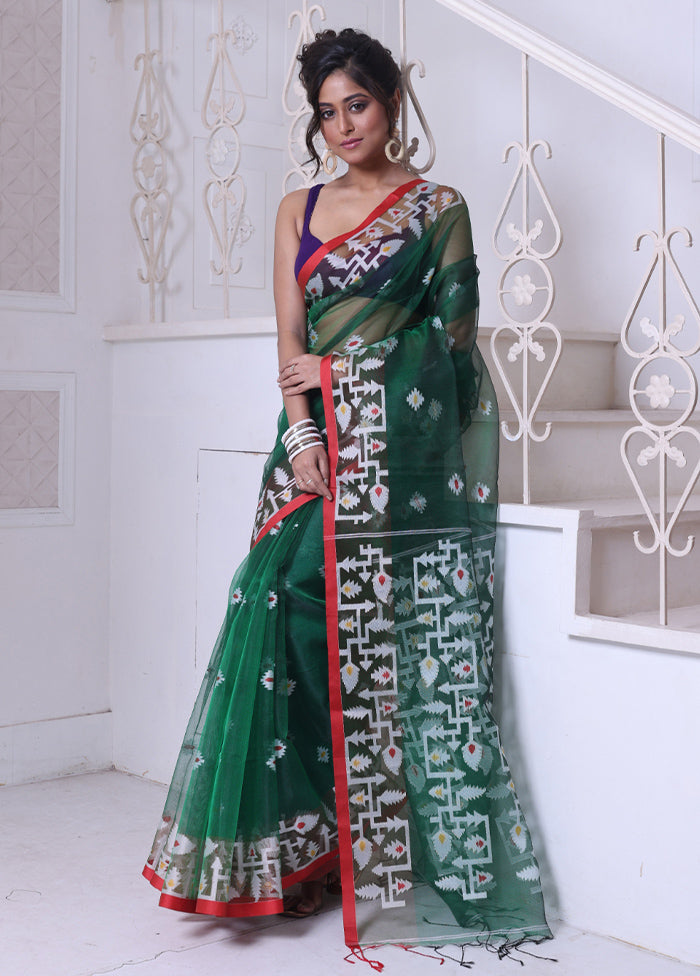 Green Spun Silk Saree With Blouse Piece Discount Manchester