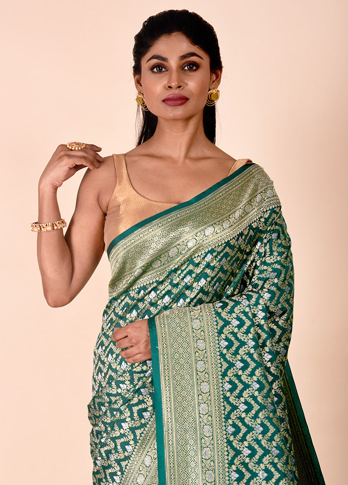 Green Uppada Silk Saree With Blouse Piece 2025 Newest Online