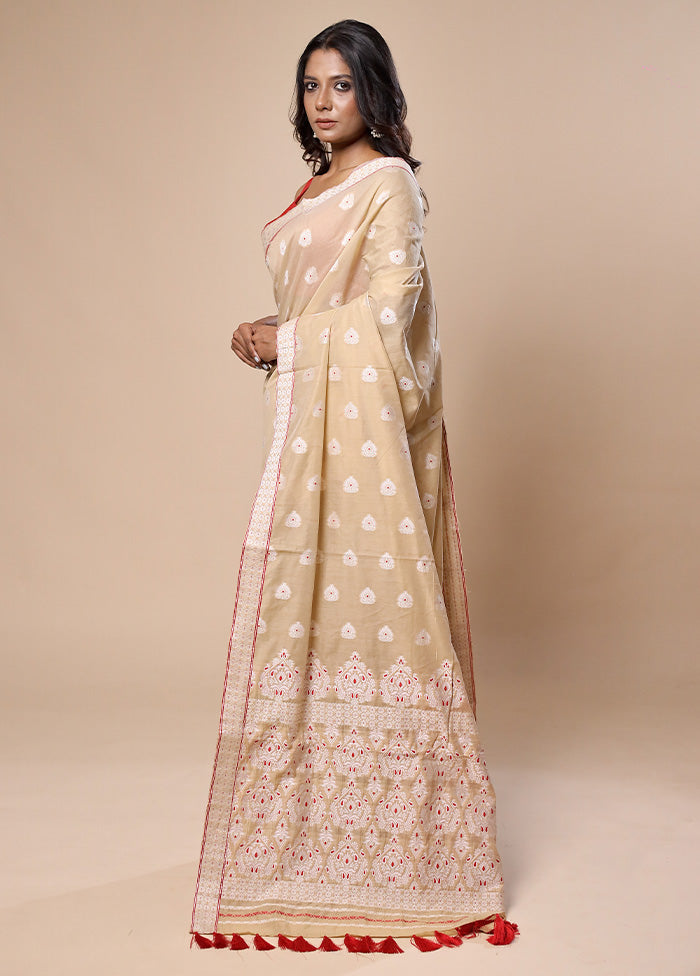 Cream Assam Silk Saree With Blouse Piece Latest Collections