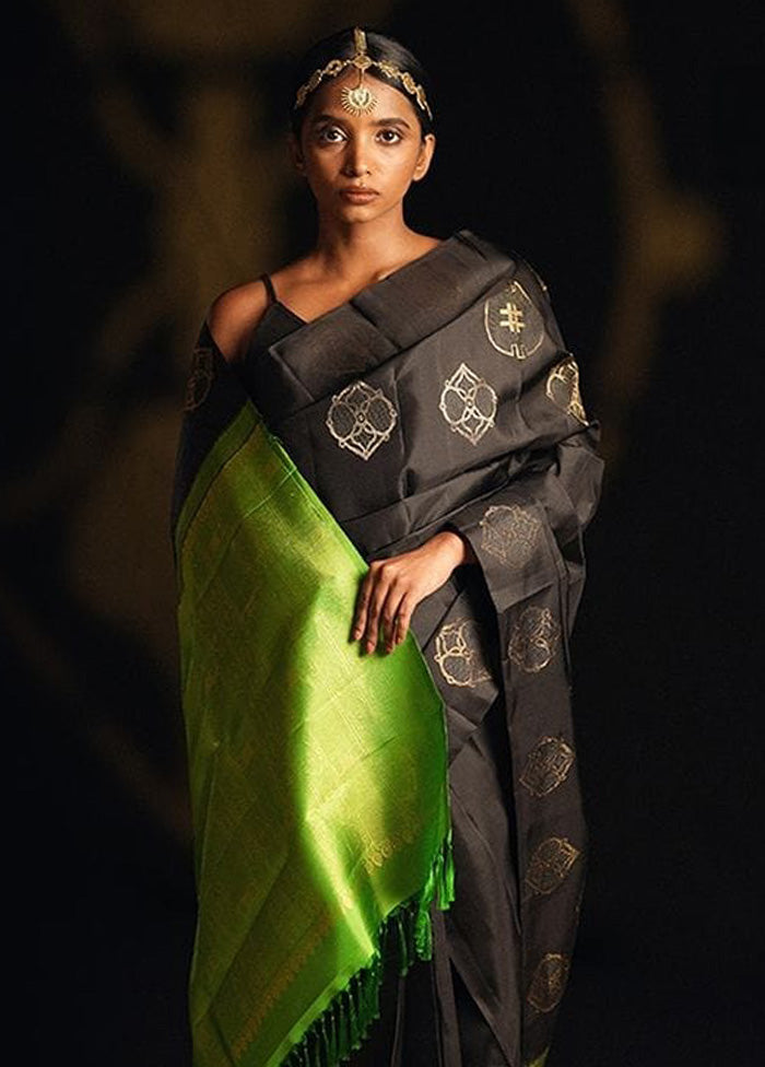 Black Banarasi Silk Saree With Blouse Piece Sale For Cheap