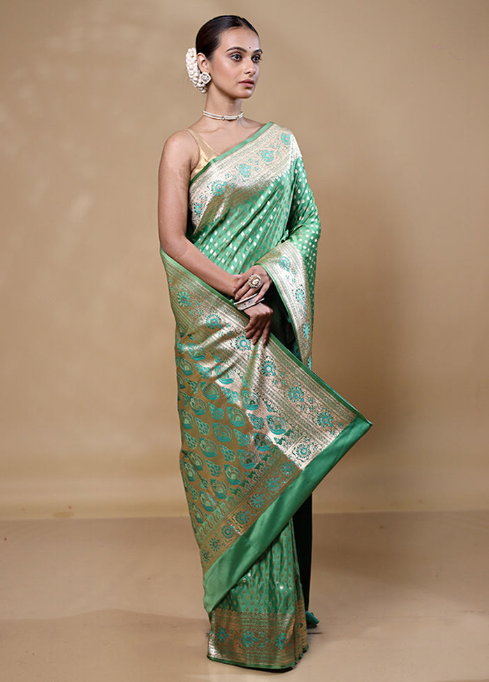 Green Banarasi Silk Saree With Blouse Piece Extremely For Sale