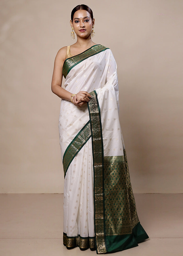 White Kanjivaram Silk Saree With Blouse Piece Discount For Cheap