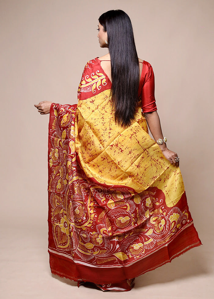 Yellow Printed Pure Silk Saree Without Blouse Piece Authentic For Sale