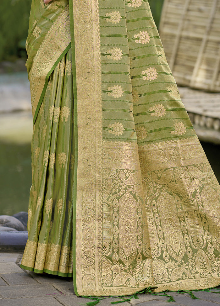 Green Spun Silk Saree With Blouse Piece Discount View