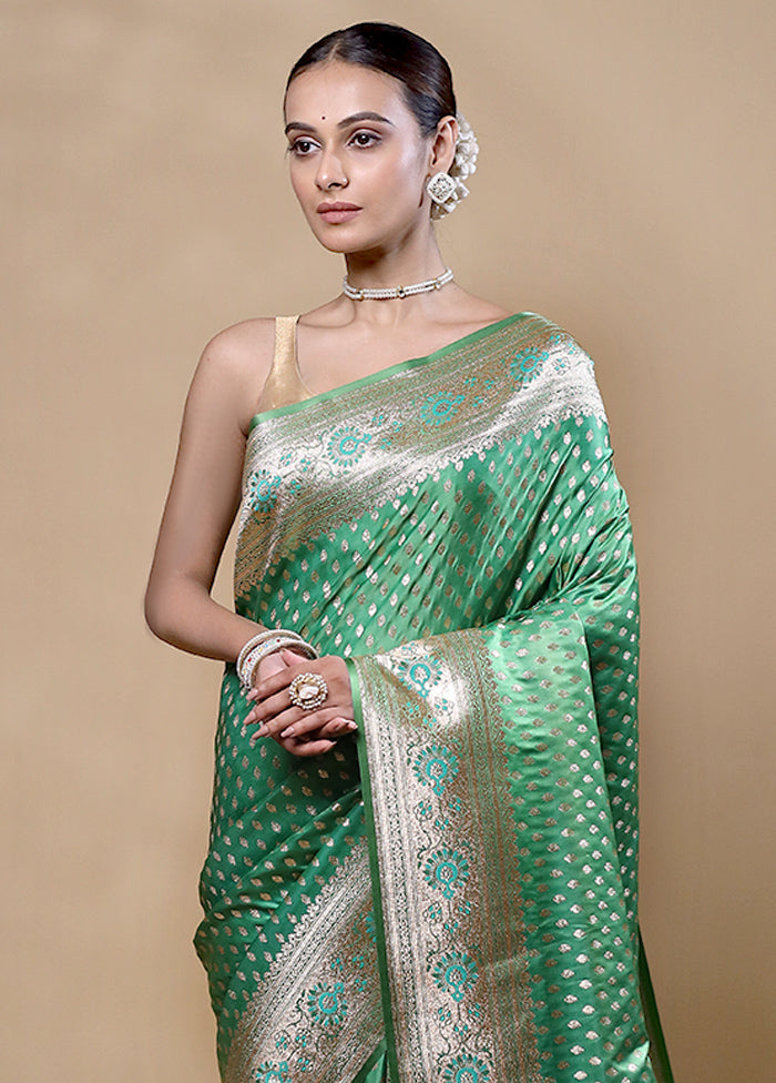 Green Banarasi Silk Saree With Blouse Piece Extremely For Sale