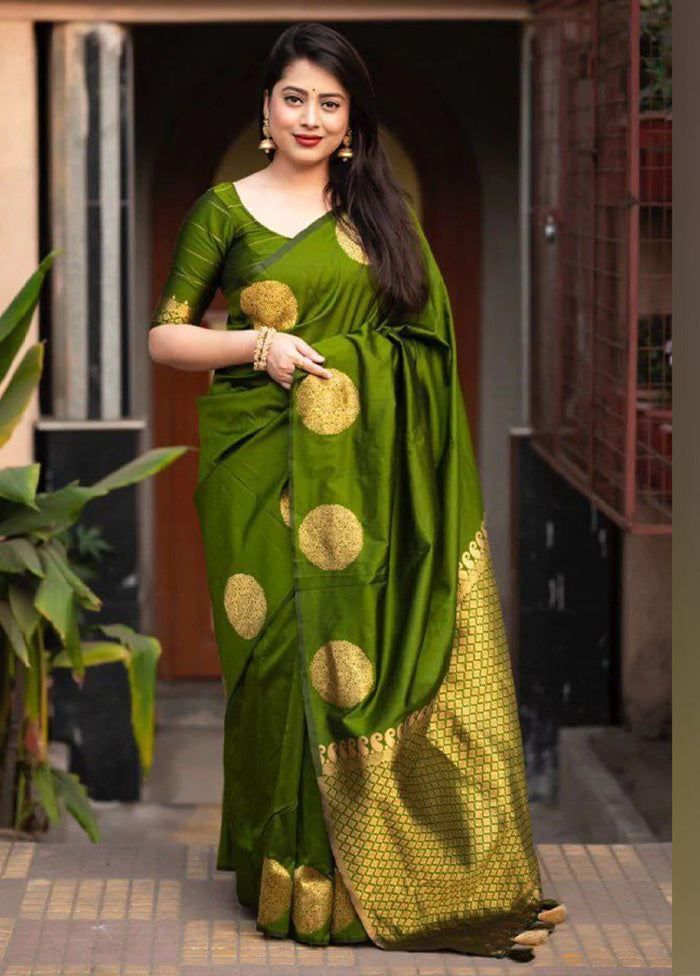 Parrot Green Banarasi Silk Saree With Blouse Piece Sale Cheap Pice