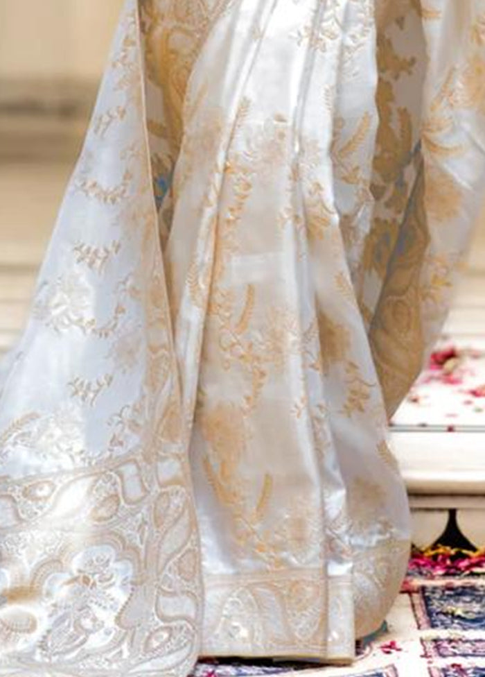 White Banarasi Silk Saree With Blouse Piece Outlet Locations Sale Online