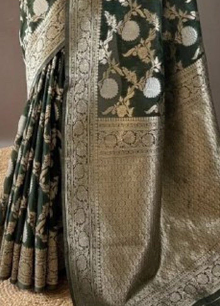 Dark Green Banarasi Silk Saree With Blouse Piece For Cheap Pice