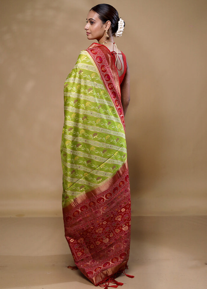 Green Dupion Silk Saree With Blouse Piece Outlet 100% Original