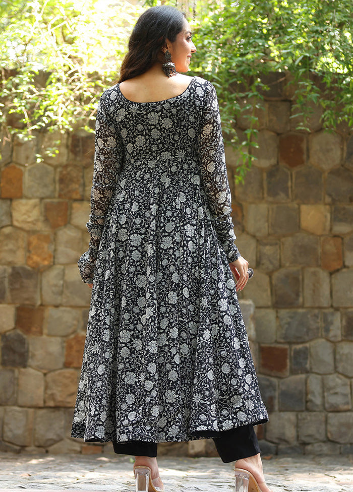 Black Readymade Georgette Long Kurti Marketable