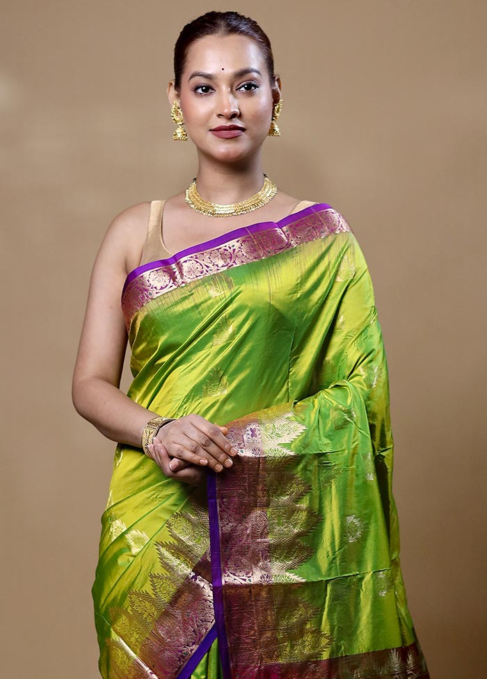 Green Handloom Kanjivaram Pure Silk Saree With Blouse Piece Shop For Online