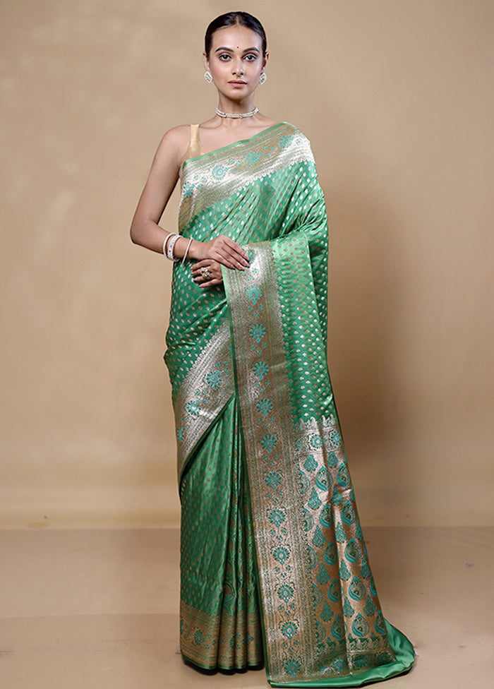 Green Banarasi Silk Saree With Blouse Piece Extremely For Sale