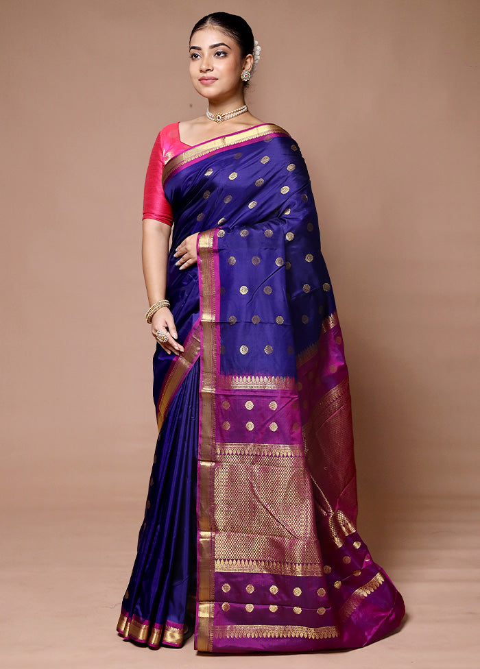 Blue Handloom Kanjivaram Pure Silk Saree With Blouse Piece Sale View