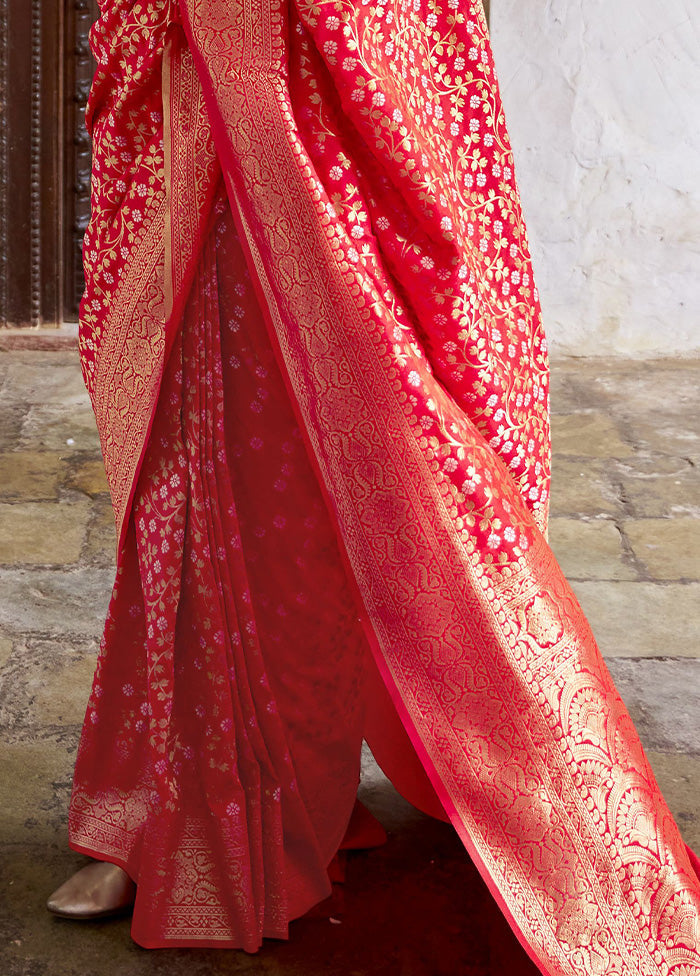 Red Banarasi Silk Saree With Blouse Piece Outlet View