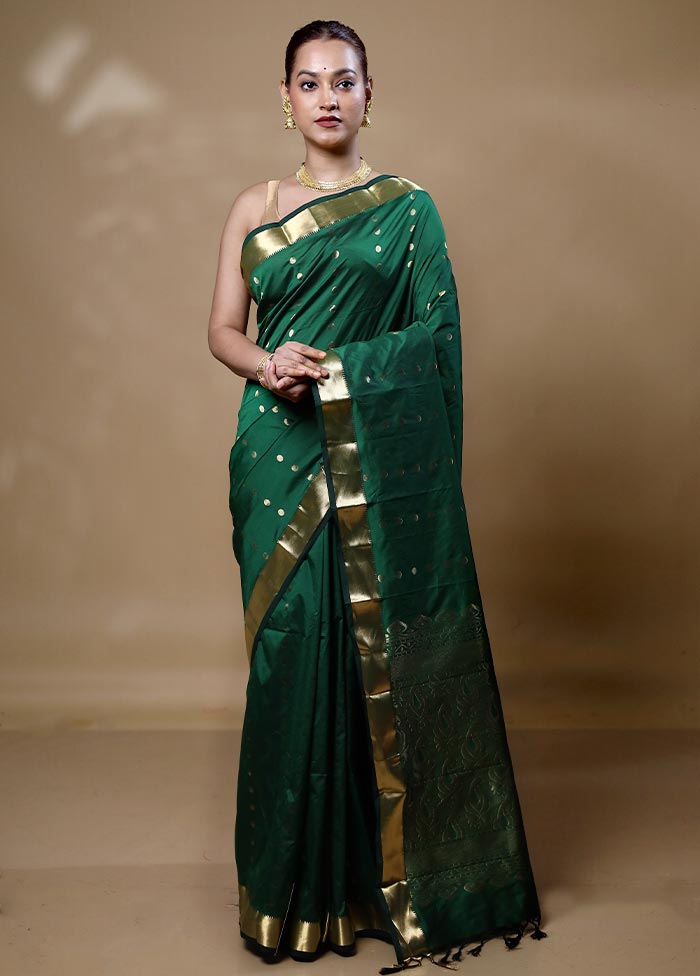 Green Kanjivaram Silk Saree With Blouse Piece Exclusive Online